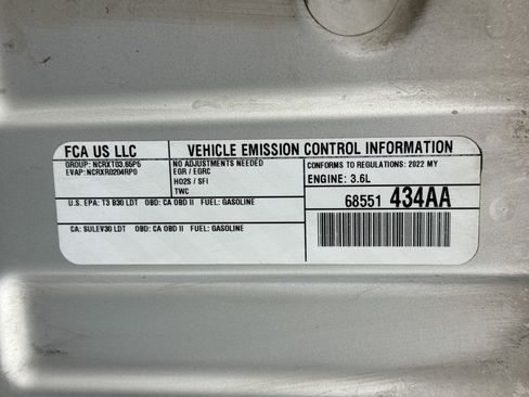 Used 2022 Jeep Grand Cherokee L Laredo RWD image 23