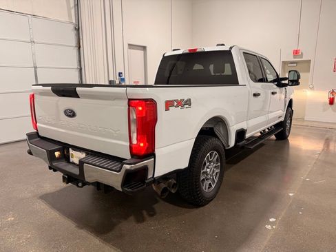 Used 2025 Ford F250 XLT w/ FX4 Off-Road Package AWD/4WD image 5