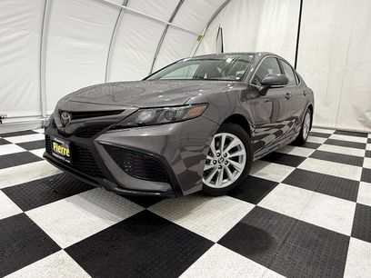 Used 2024 Toyota Camry SE