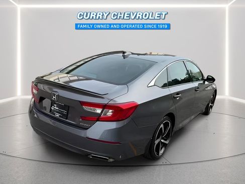 Used 2018 Honda Accord Sport image 13