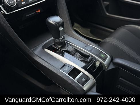 Used 2019 Honda Civic Sport image 18