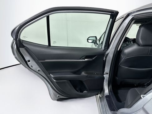 Used 2024 Toyota Camry SE FWD image 25