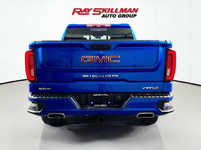Used 2023 GMC Sierra 1500 AT4 w/ AT4 Premium Package AWD/4WD image 5