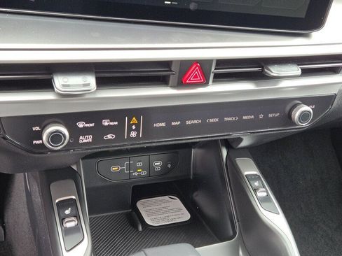 New 2026 Kia Sorento S FWD image 14