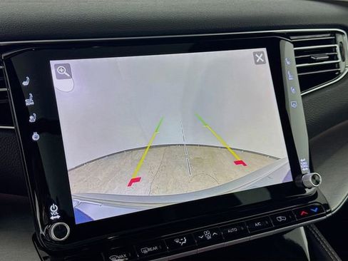 New 2025 Jeep Wagoneer L Series II image 17