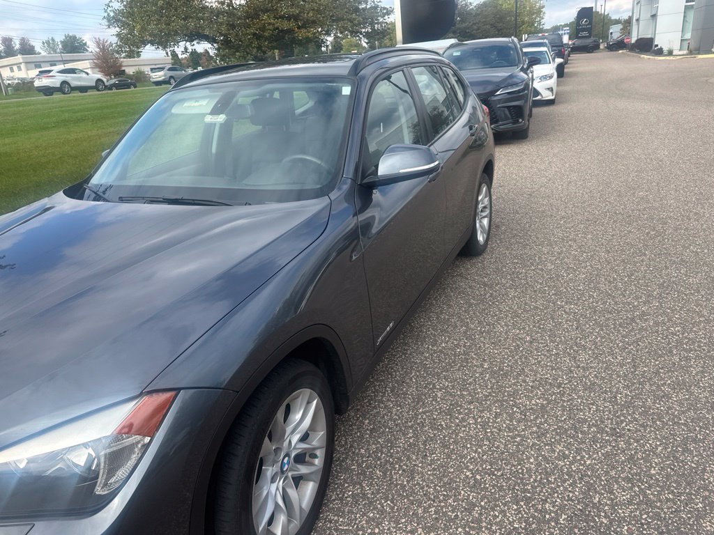 Used 2015 BMW X1 xDrive28i AWD/4WD image 2