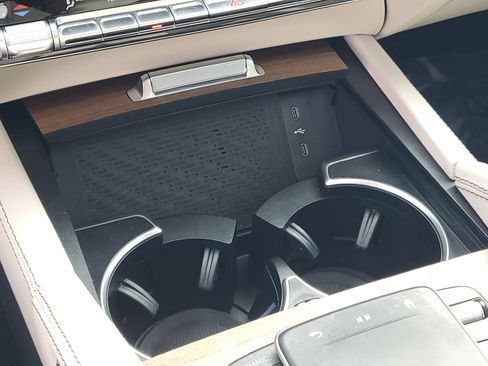 Used 2024 Mercedes-Benz GLE 450 4MATIC image 26