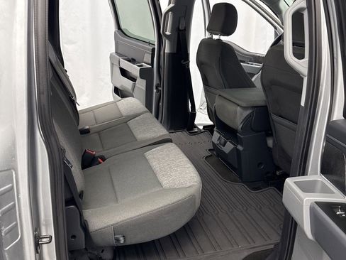 Certified 2022 Ford F150 XLT w/ Equipment Group 301A Mid image 33