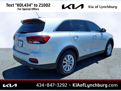 Used 2020 Kia Sorento L FWD image 4