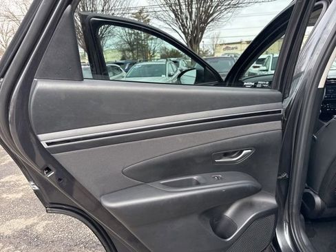 Used 2023 Hyundai Tucson SEL w/ Convenience Package image 36