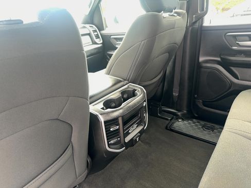 Used 2020 RAM 1500 Big Horn AWD/4WD image 11