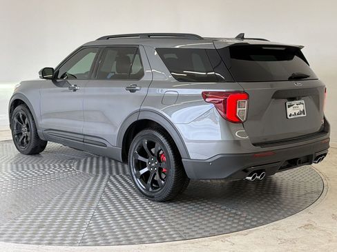 Used 2021 Ford Explorer ST w/ Equipment Group 401A AWD/4WD image 3