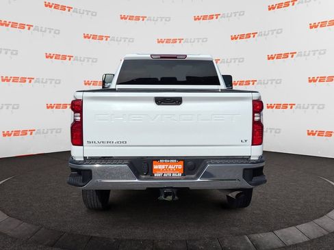 Used 2025 Chevrolet Silverado 2500 LT w/ Convenience Package AWD/4WD image 4