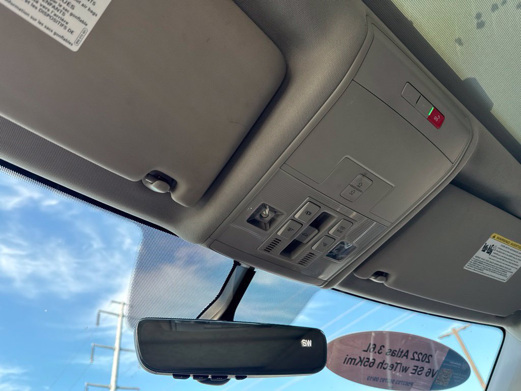 Certified 2022 Volkswagen Atlas SE FWD image 23