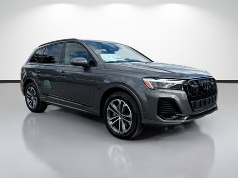 New 2026 Audi Q7 Premium image 1