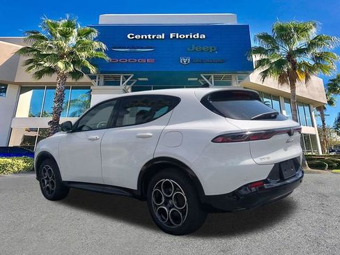 Used 2025 Alfa Romeo Tonale w/ Premium Package AWD/4WD image 7