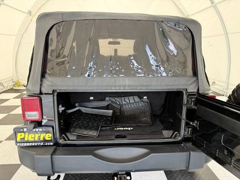 Used 2012 Jeep Wrangler Sport AWD/4WD image 6