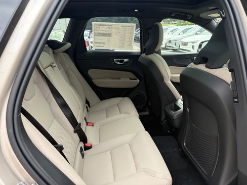 Used 2026 Volvo XC60 B5 Plus w/ Protection Package Premier image 27