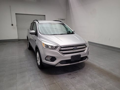 Used 2018 Ford Escape SE w/ SE Sync 3 Package FWD image 14