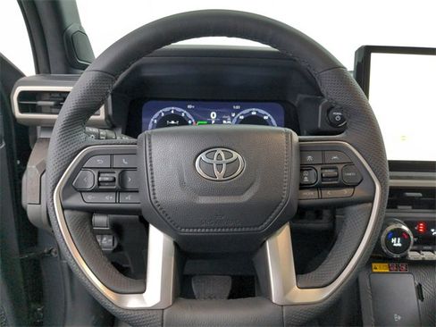 Used 2025 Toyota Tacoma Limited image 30
