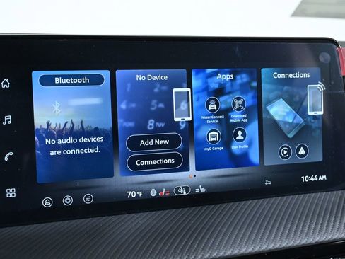 New 2026 Nissan Kicks SR w/ SR Premium Package image 11