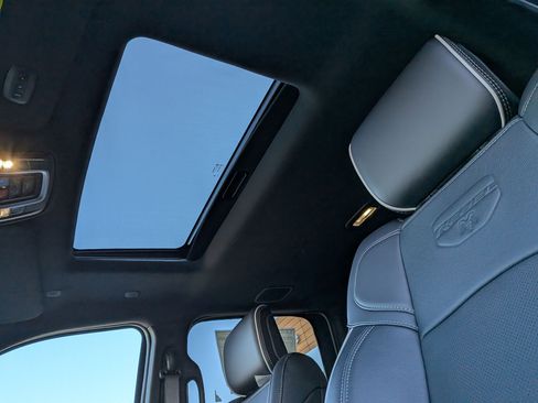 New 2025 RAM 2500 Rebel w/ Rebel Level 2 Equipment Group image 24