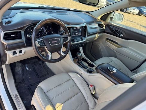 Used 2017 GMC Acadia Denali image 15