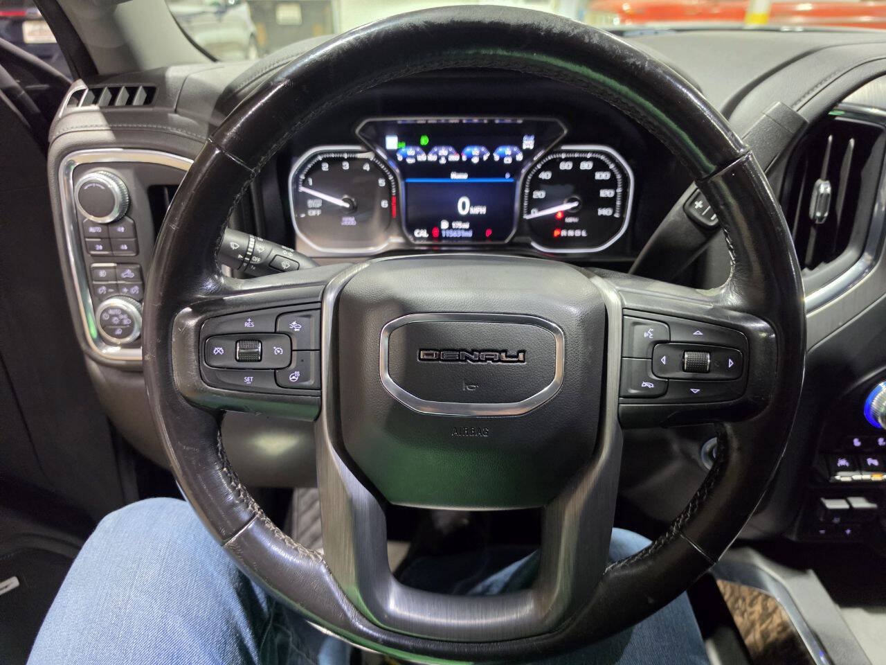 Used 2019 GMC Sierra 1500 Denali w/ Driver Alert Package II AWD/4WD image 39