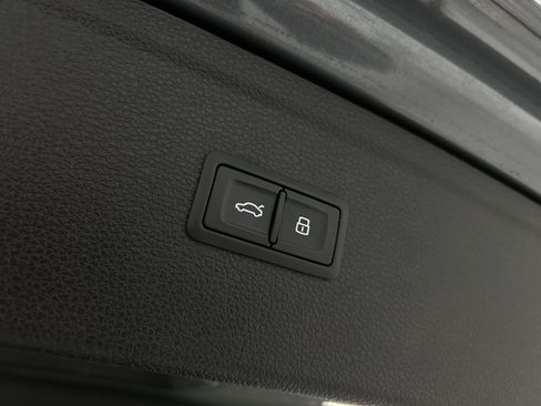 Used 2019 Audi Q5 2.0T Premium w/ Convenience Package AWD/4WD image 36