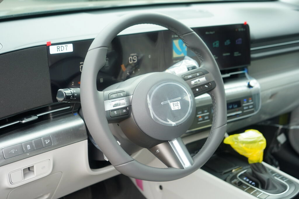 New 2027 Hyundai Kona SEL Sport AWD/4WD image 10