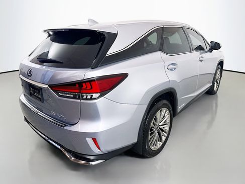 Used 2022 Lexus RX 450hL Luxury w/ Accessory Package (P1) image 7