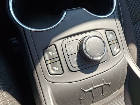 Used 2023 GMC Terrain SLE w/ Driver Convenience Package AWD/4WD image 19