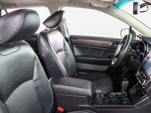 Used 2018 Subaru Outback 2.5i Limited w/ Popular Package #2 image 27