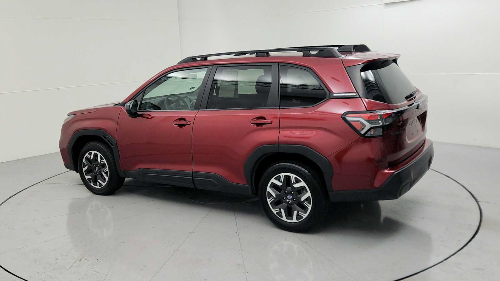 Certified 2025 Subaru Forester Premium AWD/4WD image 7