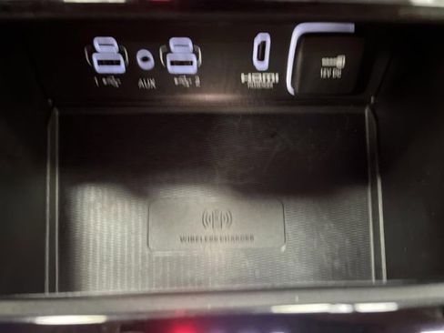 Used 2023 Jeep Grand Cherokee Summit image 25