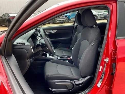 Certified 2024 Kia Forte LXS image 23
