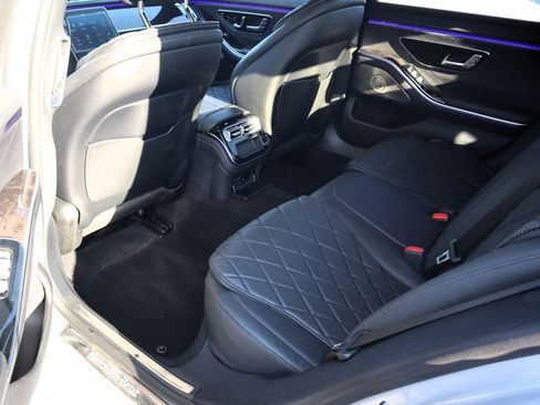 Used 2021 Mercedes-Benz S 580 S 580 image 10