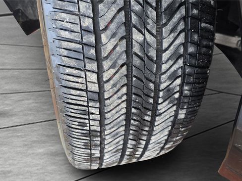 Used 2025 Chevrolet Blazer EV RS image 31