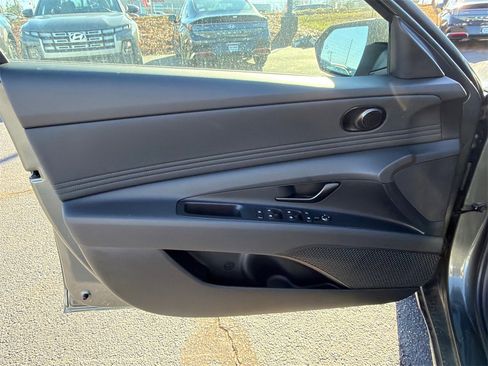 New 2026 Hyundai Elantra SEL Sport image 10