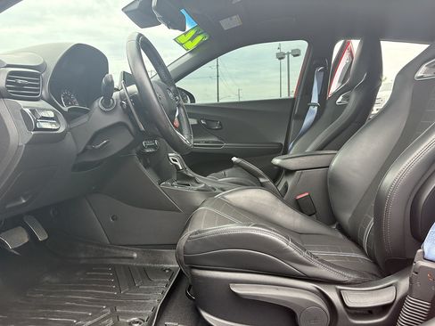 Used 2022 Hyundai Veloster N FWD image 14