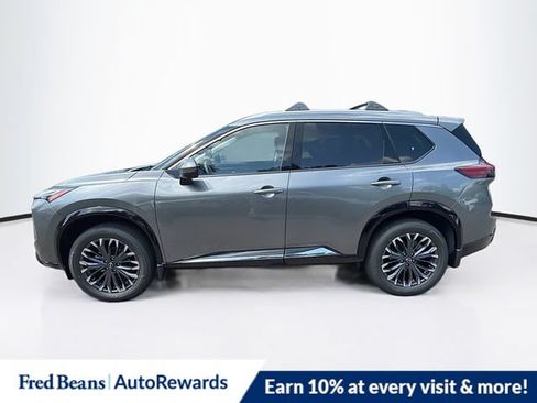 New 2026 Nissan Rogue Platinum AWD/4WD image 3