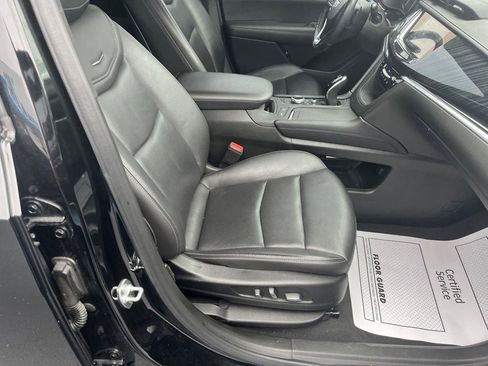 Used 2024 Cadillac XT6 Premium Luxury image 29