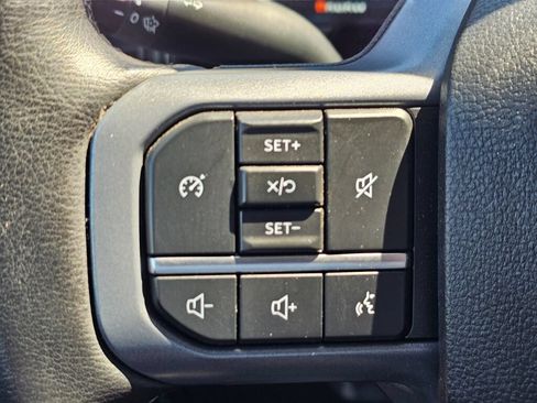 Certified 2025 Ford F350 Lariat AWD/4WD image 27