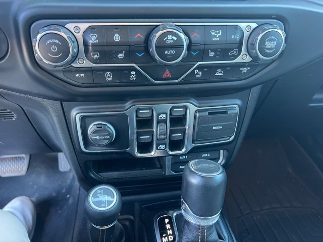 Used 2021 Jeep Gladiator Overland AWD/4WD image 38