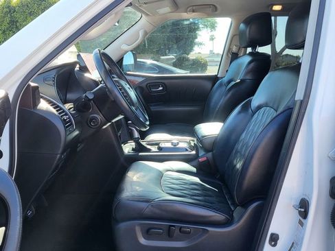 Used 2022 Nissan Armada Platinum w/ Captain's Chairs Package RWD image 30