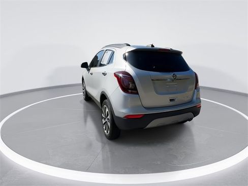 Used 2021 Buick Encore Preferred w/ Safety Package II image 7