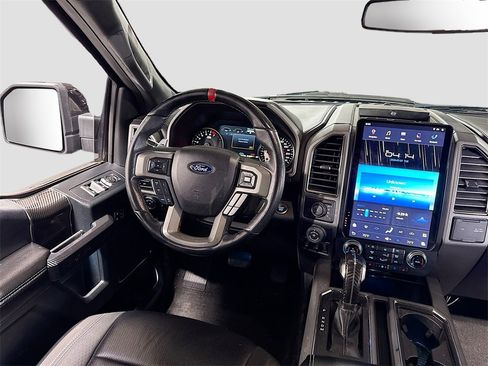 Used 2019 Ford F150 Raptor w/ Equipment Group 802A Luxury image 18