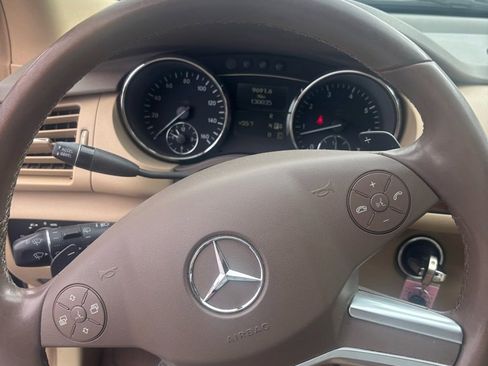 Used 2010 Mercedes-Benz R 350 4MATIC image 18
