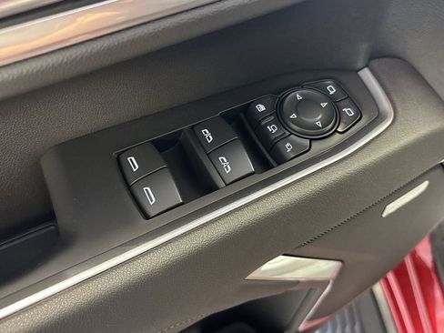 New 2025 GMC Sierra 2500 SLT w/ SLT Premium Package image 28