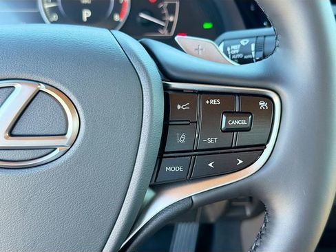 New 2025 Lexus ES 350 w/ Premium Package image 38